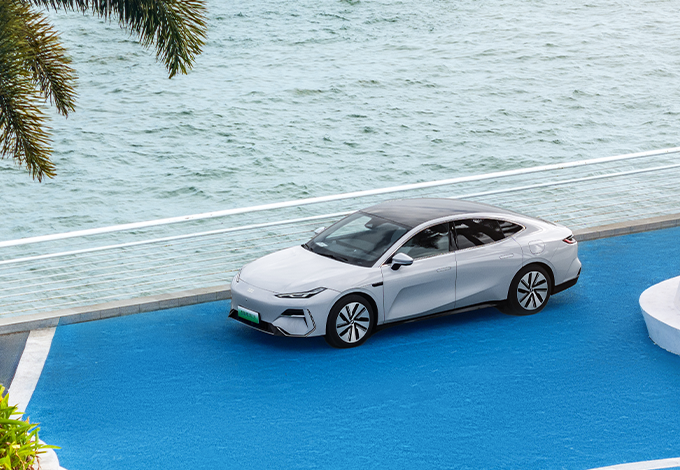 Официальный дилер автомобилей Geely в Беларуси