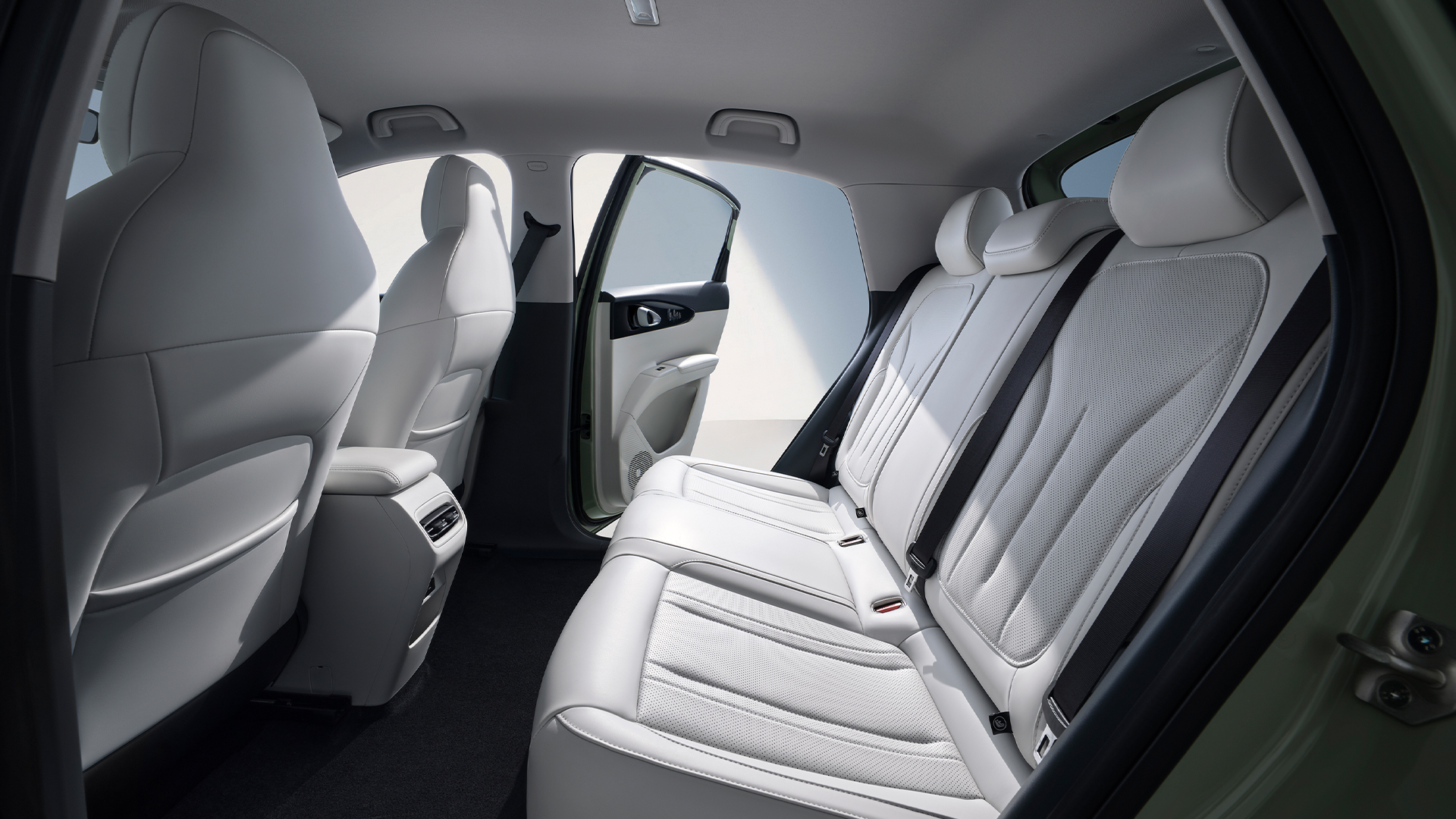 Официальный дилер автомобилей Geely в Беларуси